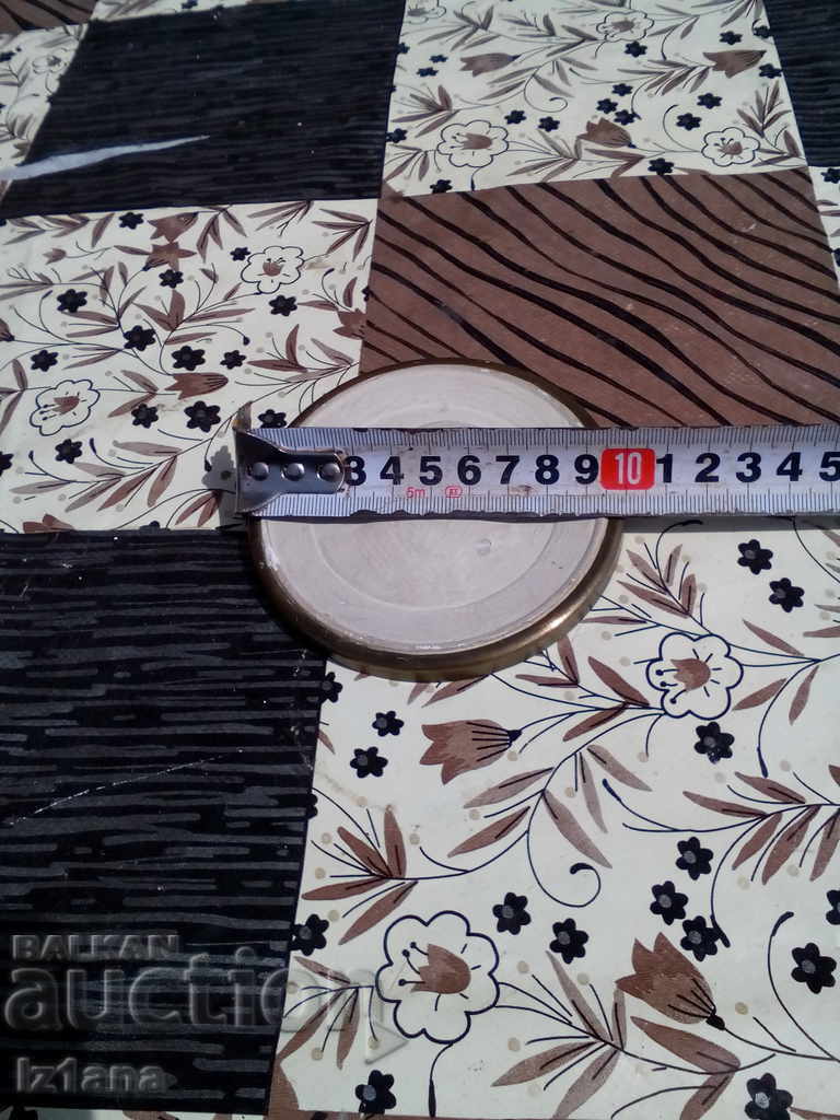 Delivery of Old Souvenir Lenin Delivery of Old Souvenir Lenin