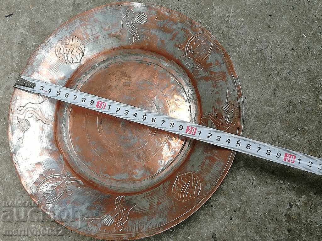 Delivery of Revival Ottoman Sahan without the cover of a chorus chorbadjish court Delivery of Revival Ottoman Sahan without the cover of a chorus chorbadjish court