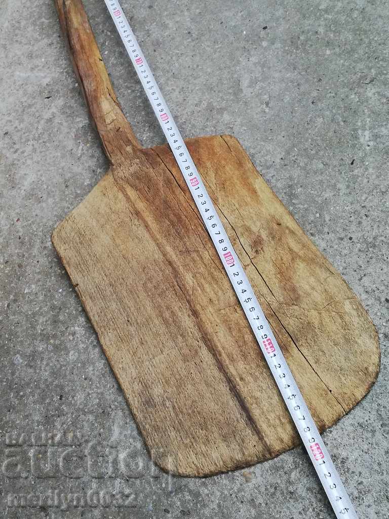 Delivery of Old wooden shaft for furnace, stove, wooden Delivery of Old wooden shaft for furnace, stove, wooden