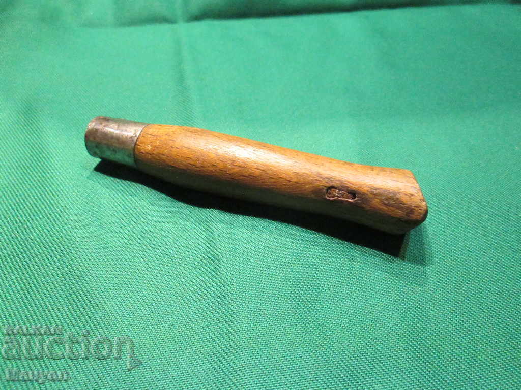 Sell an old knife.RRRRRRRRRRRR - 5 Sell an old knife.RRRRRRRRRRRR - 5