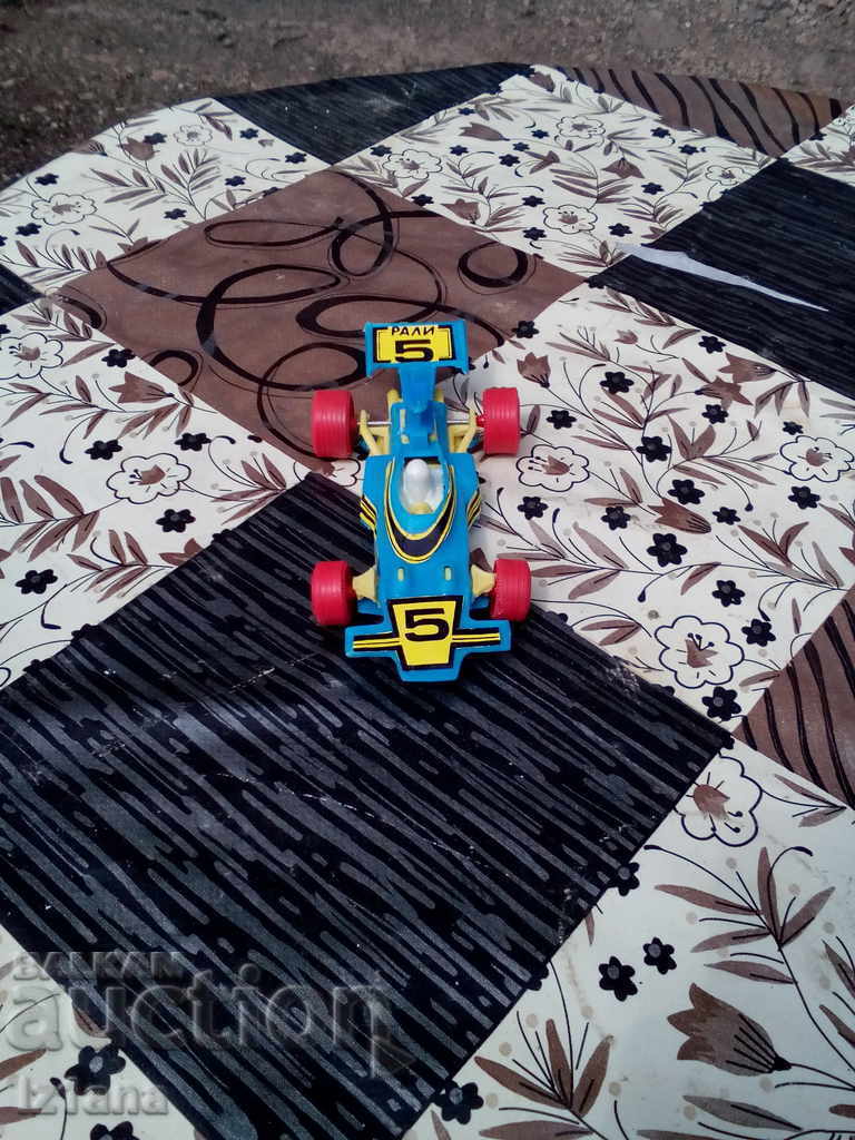 An old cart, a toy with price 15.00 BGN | € 7.67 An old cart, a toy with price 15.00 BGN | € 7.67