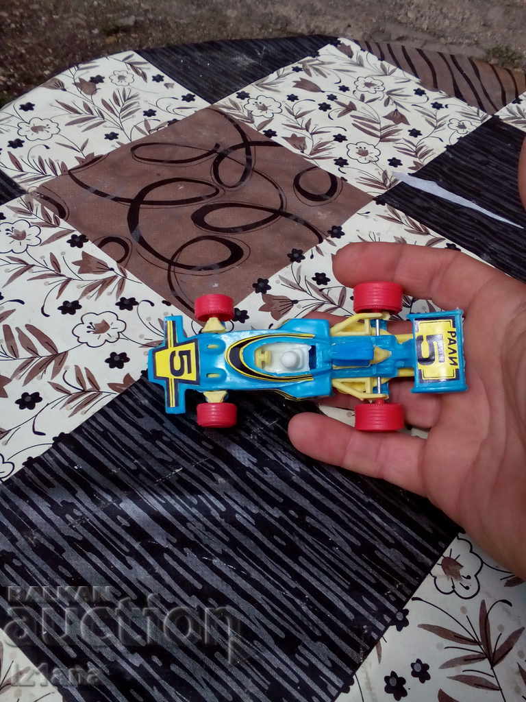 An old cart, a toy - 5 An old cart, a toy - 5