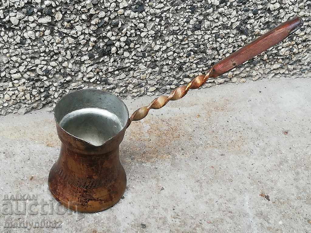 Copper sculpture, a bakery jersey, a copper pot cup with price 48.00 BGN | € 24.54 Copper sculpture, a bakery jersey, a copper pot cup with price 48.00 BGN | € 24.54