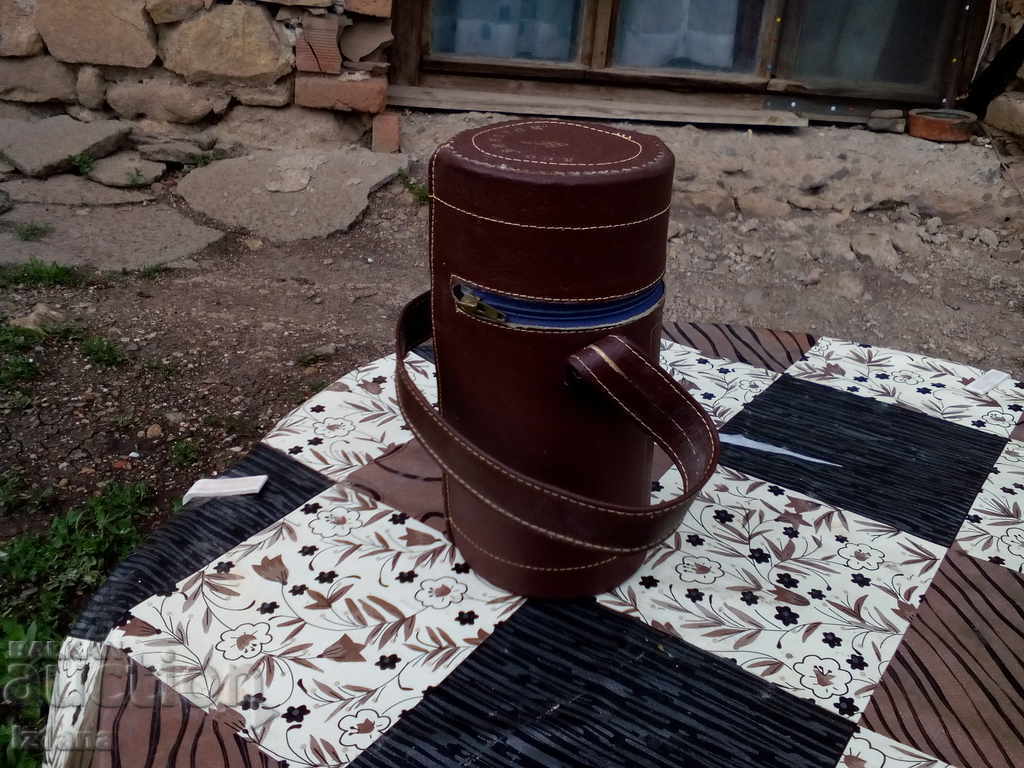 Old bottle case DSO Vinprom with price 20.00 BGN | € 10.23 Old bottle case DSO Vinprom with price 20.00 BGN | € 10.23