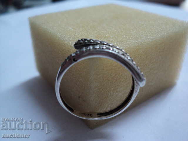 WOMEN'S SILVER RING - 6