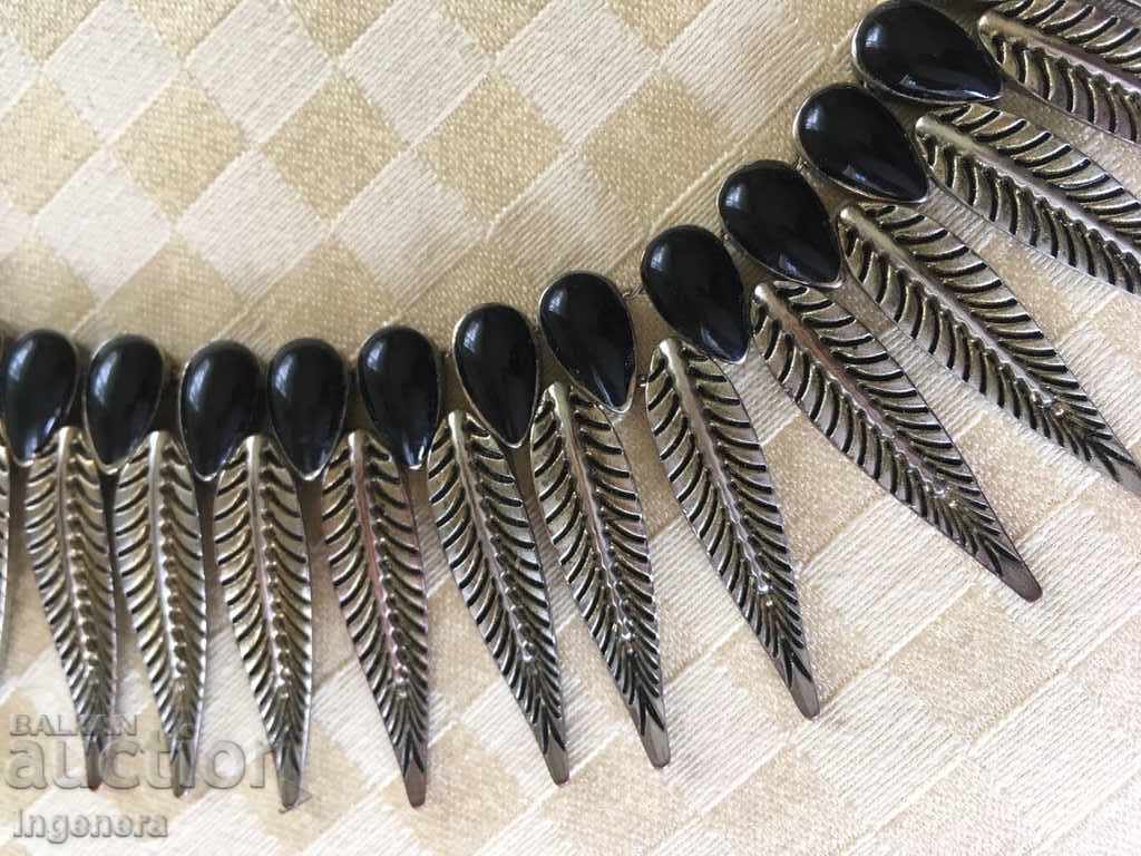 COLIER CERDAC ARGINT VECHI CU PIETRE cu preț € 38.12 | 74.56 BGN