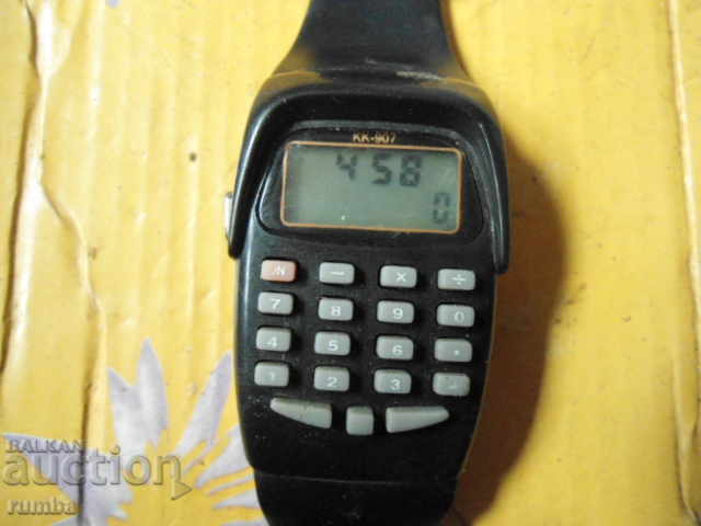 Αριθμομηχανή ρολογιού με τιμή 5.00 BGN | € 2.56 Αριθμομηχανή ρολογιού με τιμή 5.00 BGN | € 2.56