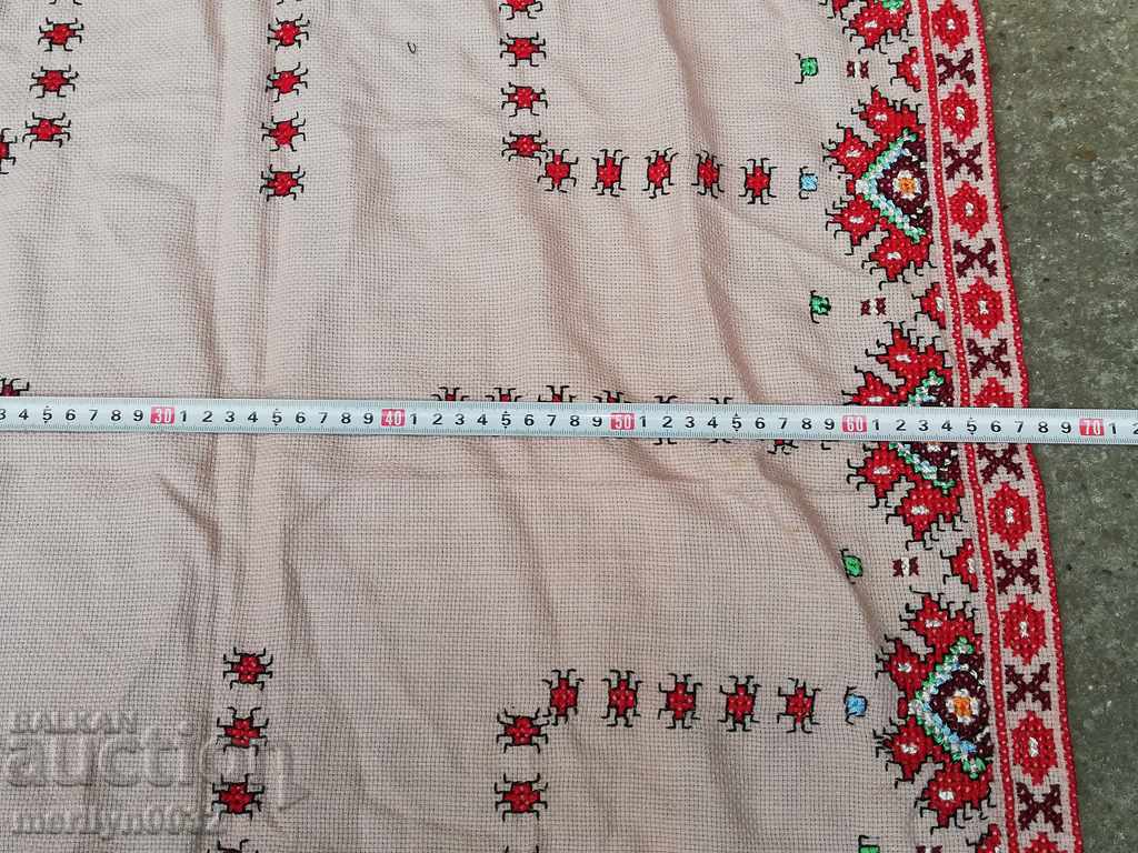 Auction Old embroidered cardboard, tablecloth, millet, Bulgarian embroidery Auction Old embroidered cardboard, tablecloth, millet, Bulgarian embroidery