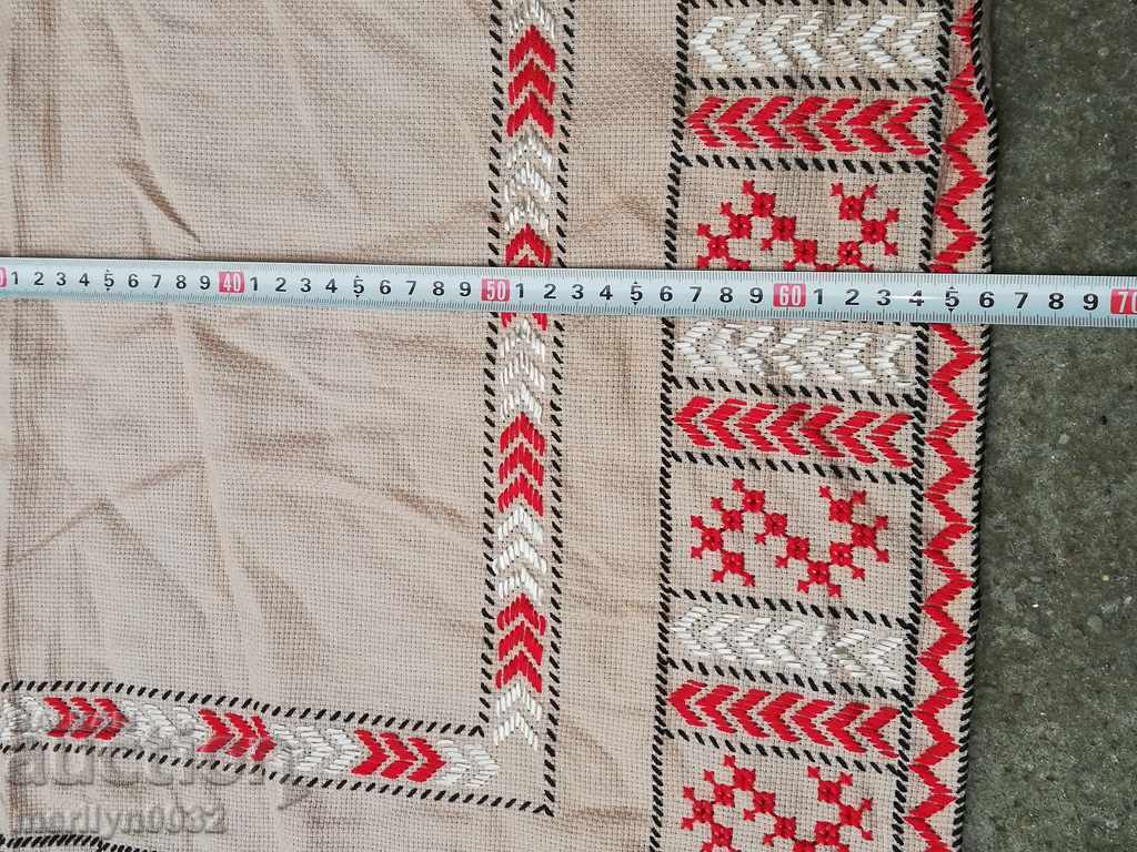 Licitație Carton brodat vechi, fețe de masă, mei, broderie bulgară