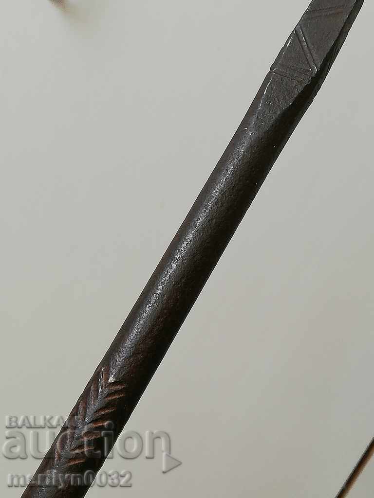 Delivery of An old bitch, a screwdriver, a wrought iron Delivery of An old bitch, a screwdriver, a wrought iron