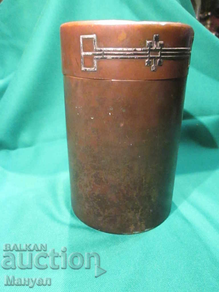 Продавам стара кутия за тютюн- Арт Нуво.RRRRRRRRRRRRRR с цена 250.00 лв. | € 127.82