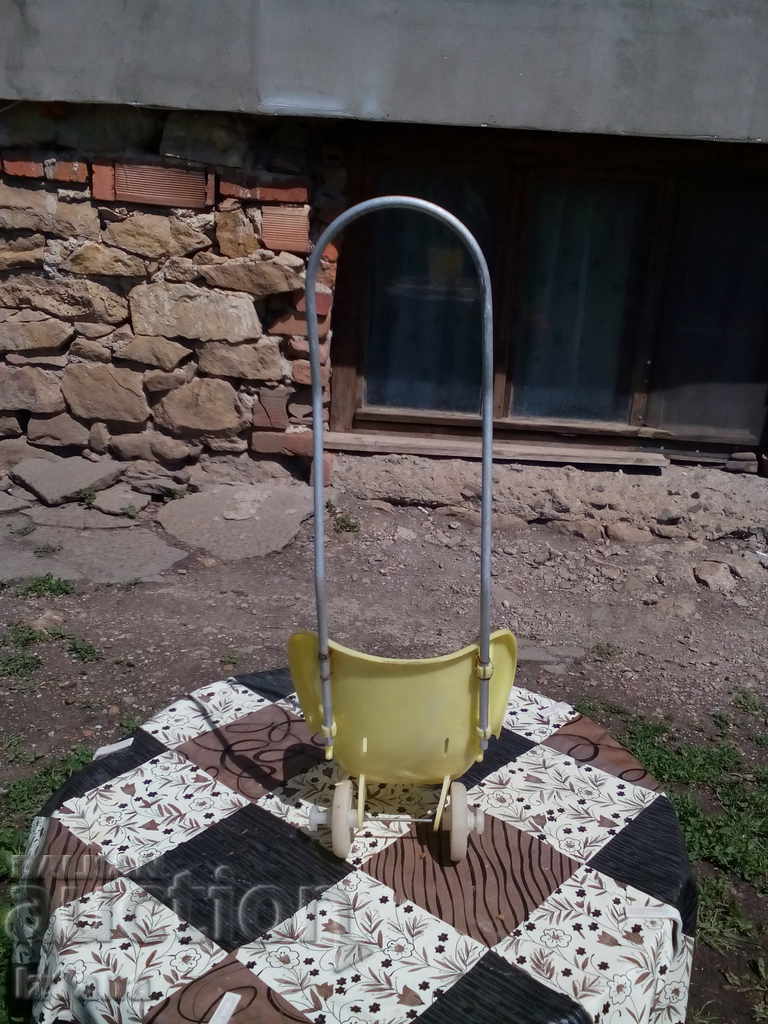 Delivery of Old doll cart