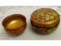 Wooden painted 2 pcs. Russian bowls with notes.