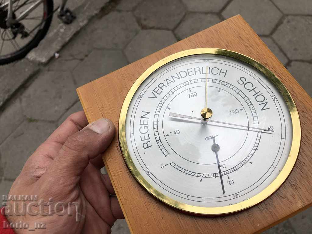 9930 BAROMETER GDR - 6 9930 BAROMETER GDR - 6