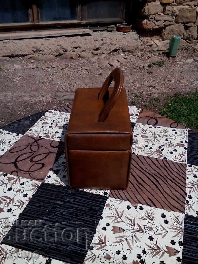 Old Lady's Bag with price 16.00 BGN | € 8.18 Old Lady's Bag with price 16.00 BGN | € 8.18