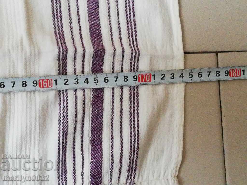 Vintage hand woven bed sheet with lace border - 5