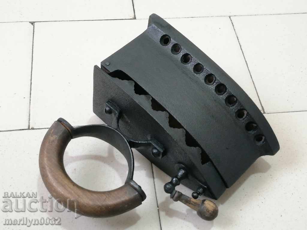 Delivery of An old iron on fire