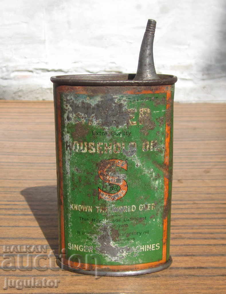 old German Sheet Metal SINGER Singer with price 20.00 BGN | € 10.23 old German Sheet Metal SINGER Singer with price 20.00 BGN | € 10.23