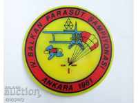 Turkish plaque sign medal Race parachute 1981