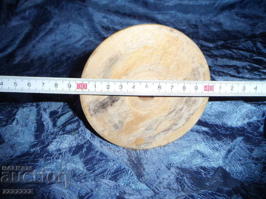 Delivery of old wooden candle holder