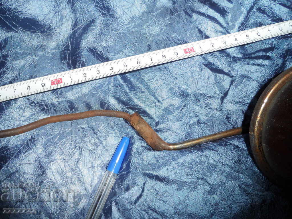 oglinda veche cu preț 15.00 BGN | € 7.67