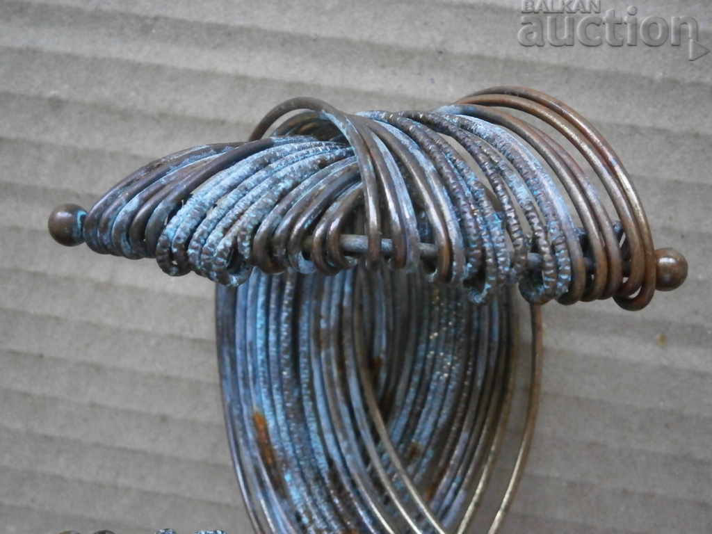 Auction Old Renaissance urban style bracelet Auction Old Renaissance urban style bracelet