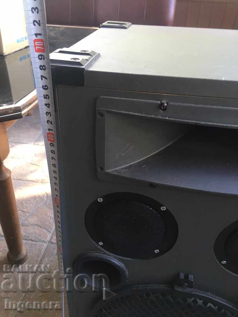 TUNELE DIN MATERIUL VECHI 2-BR cu preț 290.00 BGN | € 148.27 TUNELE DIN MATERIUL VECHI 2-BR cu preț 290.00 BGN | € 148.27