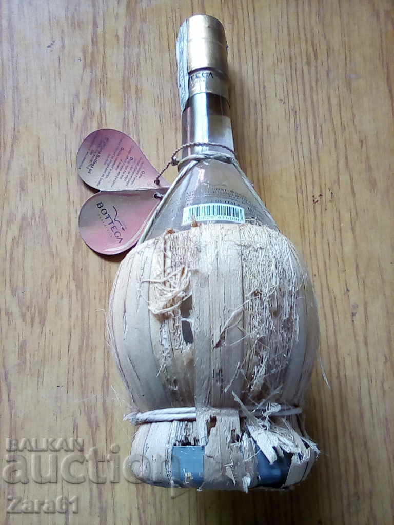 Auction Grappa from the last century, brandy, bottle, bottle of alcohol Auction Grappa from the last century, brandy, bottle, bottle of alcohol