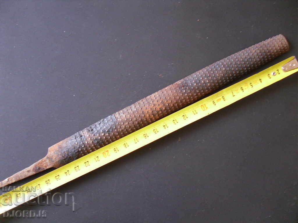 Old semi-round wood carving with price 3.00 BGN | € 1.53 Old semi-round wood carving with price 3.00 BGN | € 1.53