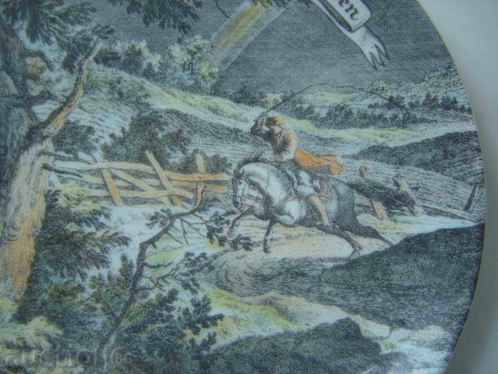 Delivery of OLD WALL PLATE KAISER PORCELAIN