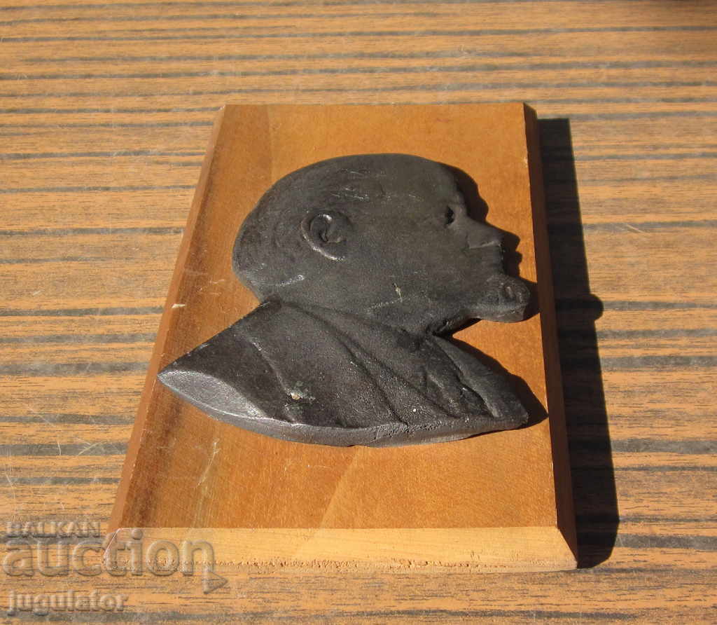 Vechi placă sovietică rusă, basorelief de perete cu bustul lui Lenin - 5
