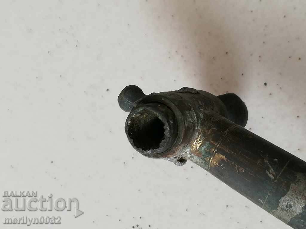 Παλιά κλειστή βαλβίδα καταιωνιστήρων από πίδακα χαλκού με τιμή 29.00 BGN | € 14.83