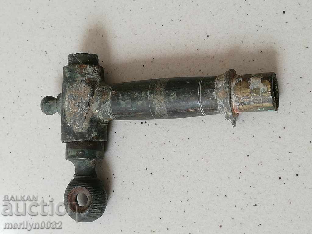 Παράδοση Παλιά κλειστή βαλβίδα καταιωνιστήρων από πίδακα χαλκού