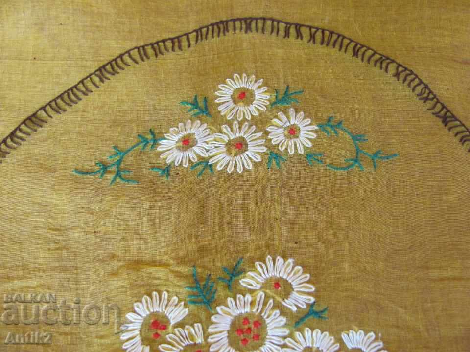 Hand Cushioned Towel and Pillow Motifs - 6 Hand Cushioned Towel and Pillow Motifs - 6