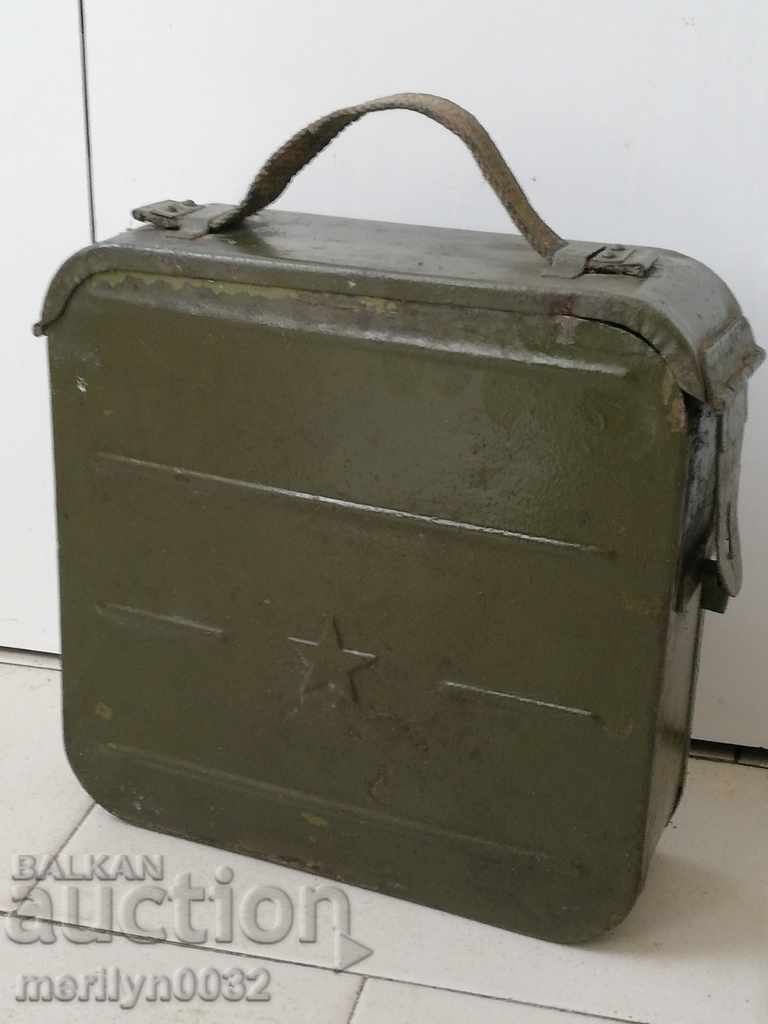 Cutie pentru cartușe, cutie pentru cartușe pentru mitraliera Maxim URSS Cutie pentru cartușe, cutie pentru cartușe pentru mitraliera Maxim URSS
