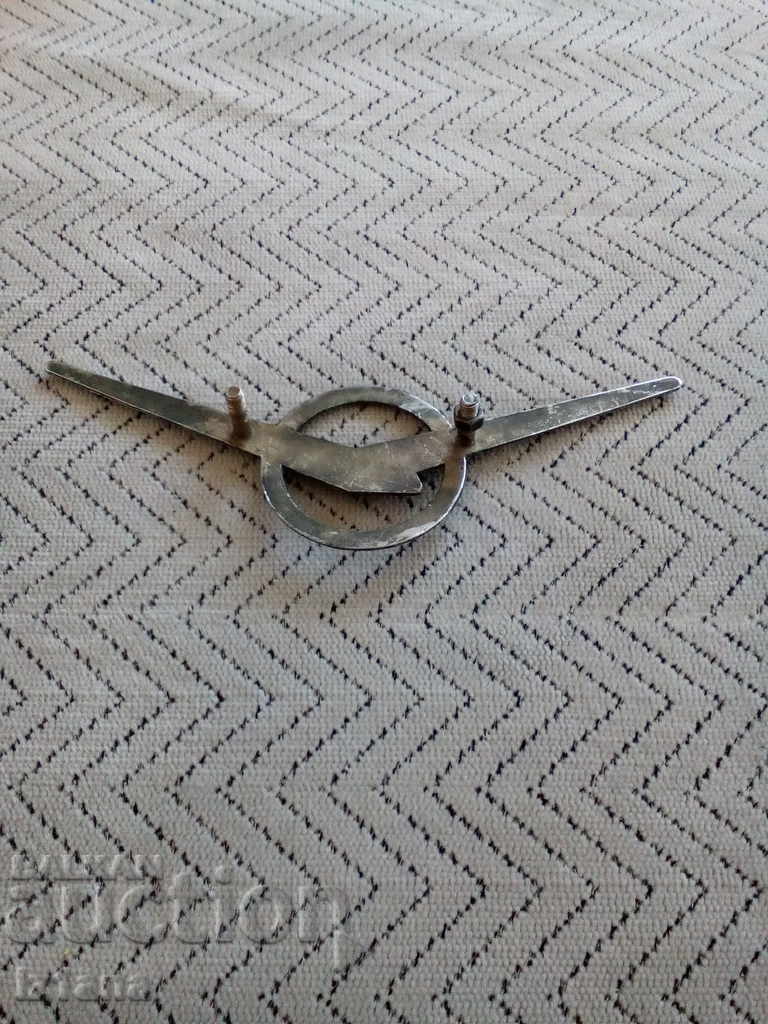 Vechea emblemă a UAZ cu preț 30.00 BGN | € 15.34