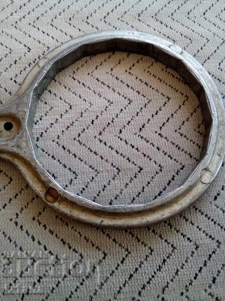 Licitație Instrument vechi, cheie de eliminare a filtrului de ulei