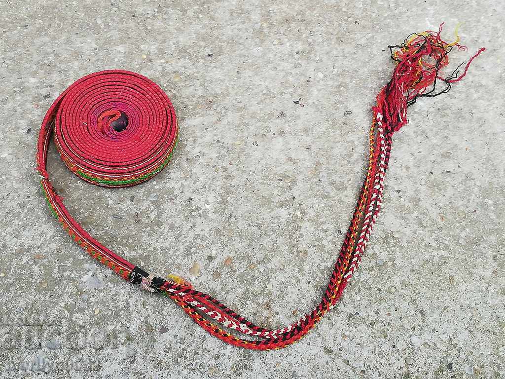Delivery of Old hand woven belt, belt, paft, costume 2.95 meters Delivery of Old hand woven belt, belt, paft, costume 2.95 meters