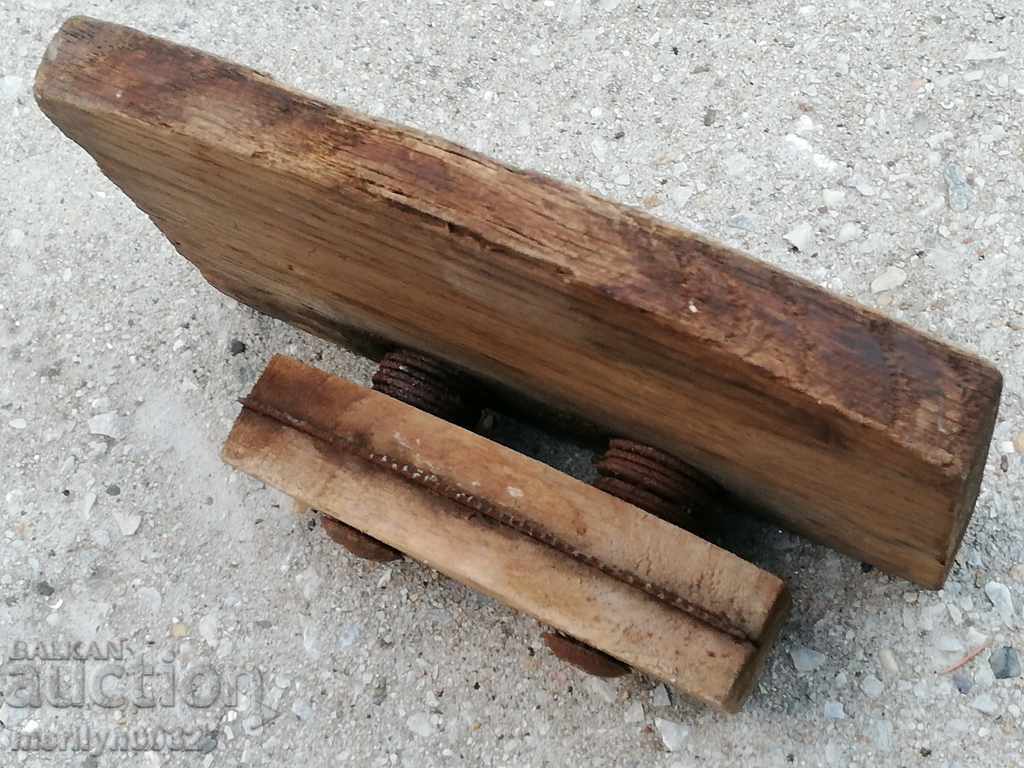 Old saw tree saw log primitive - 6 Old saw tree saw log primitive - 6