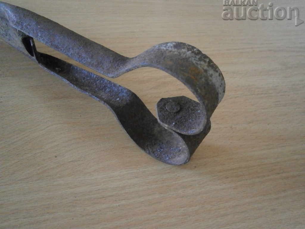 old scissors - 5 old scissors - 5