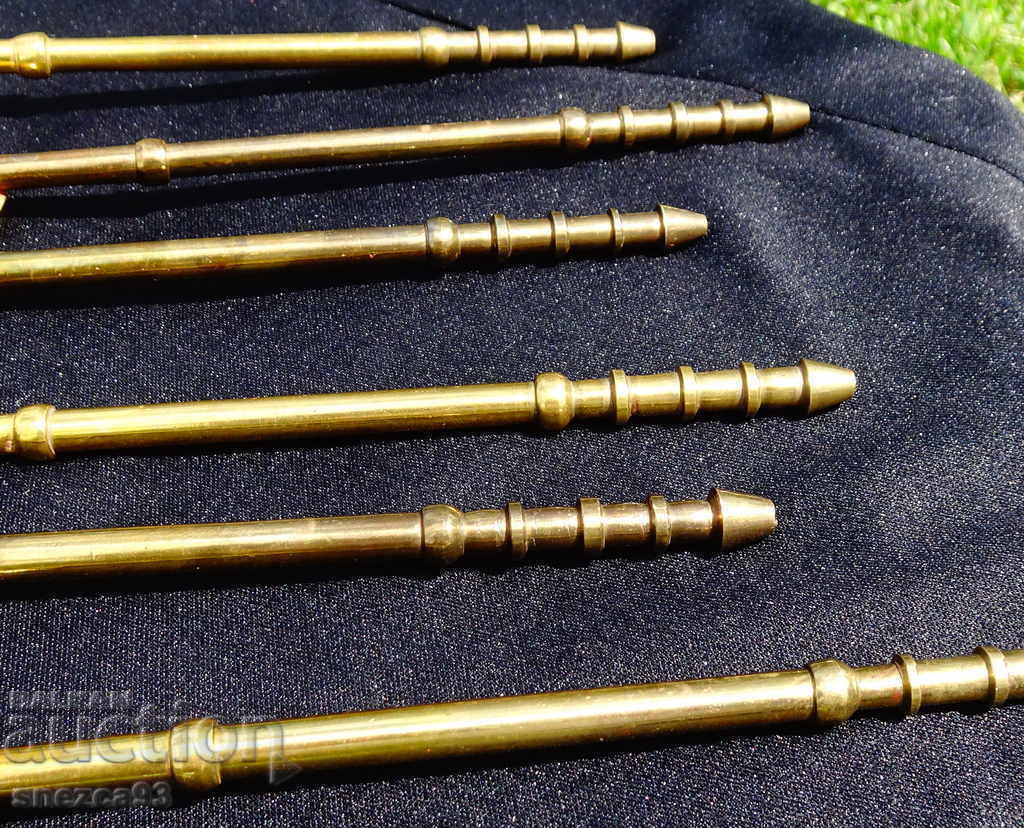 Auction Bronze spoons for cocktails, lemonade, cappuccino. Auction Bronze spoons for cocktails, lemonade, cappuccino.