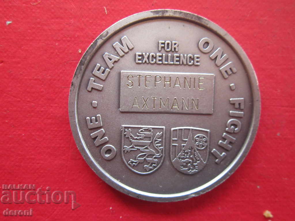 Μοναδικό Σήμα Στρατιωτικού Μετάλλου με τιμή 25.00 BGN | € 12.78