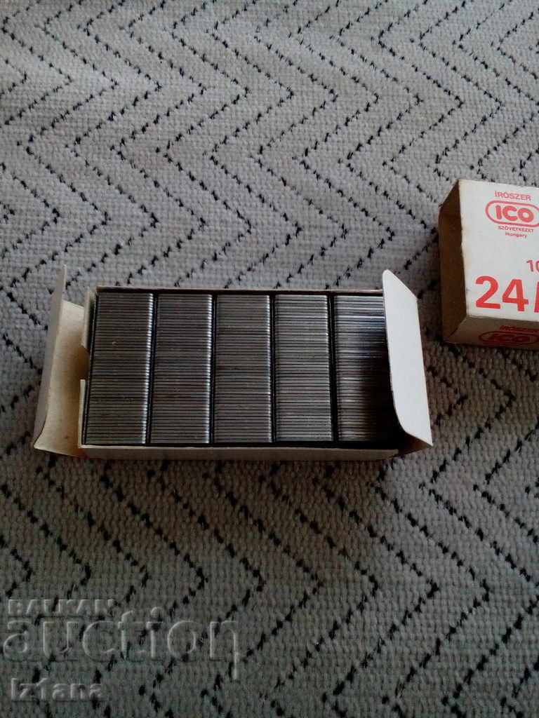 Auction Old staple staples Auction Old staple staples