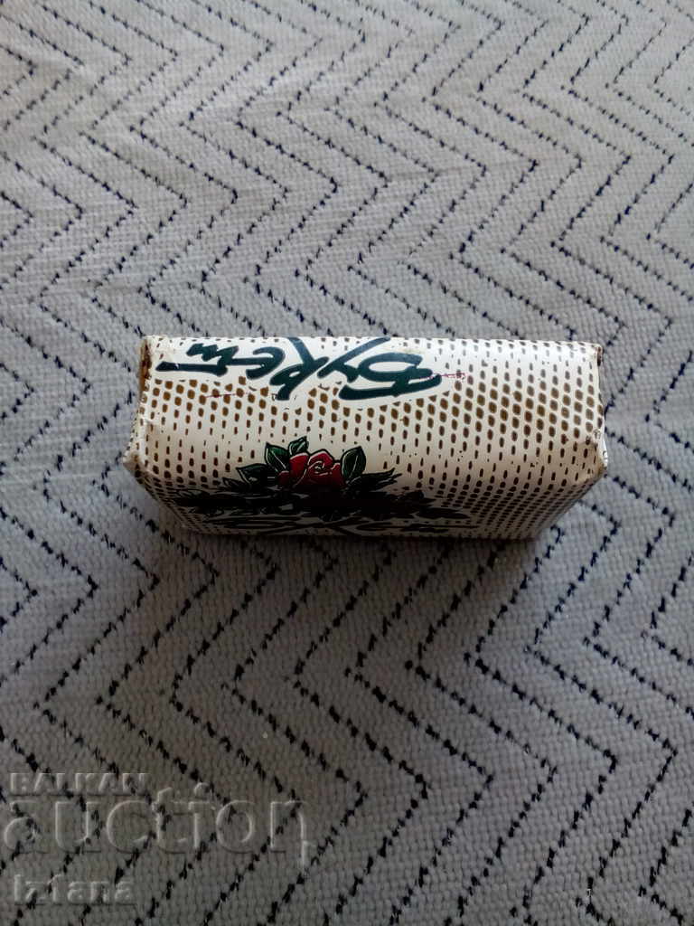 Delivery of Old soap BUCKET