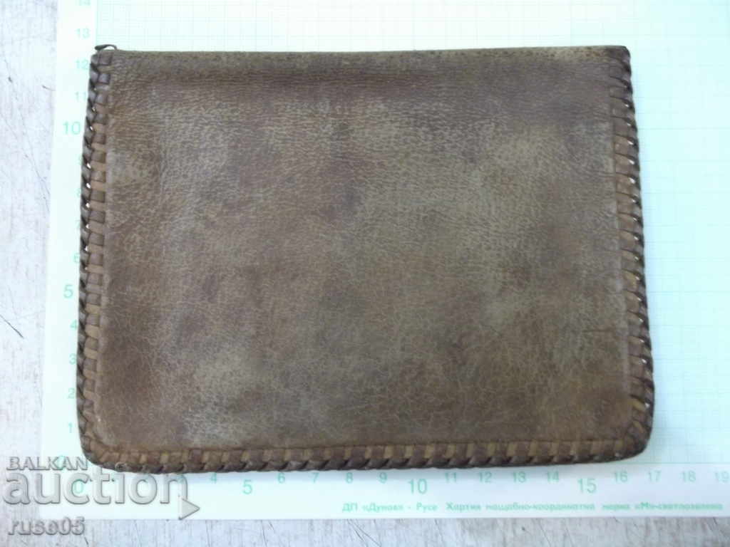 Leather wallet from the UHF store with price 10.00 BGN | € 5.11