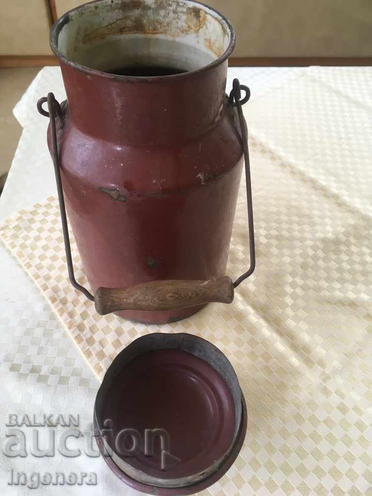 EMAILED COUPLER WITH COVER STAR - 4 LITERS - 5 EMAILED COUPLER WITH COVER STAR - 4 LITERS - 5