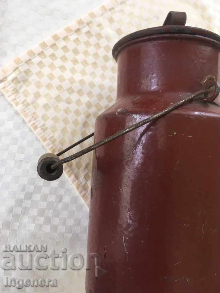 EMAILED COUPLER WITH COVER STAR - 4 LITERS - 7 EMAILED COUPLER WITH COVER STAR - 4 LITERS - 7