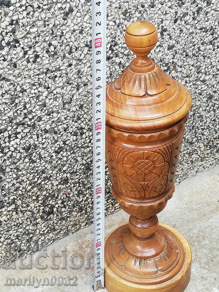 Delivery of Award winning woodcarving chipper OREH winner, laureate, excellent Delivery of Award winning woodcarving chipper OREH winner, laureate, excellent