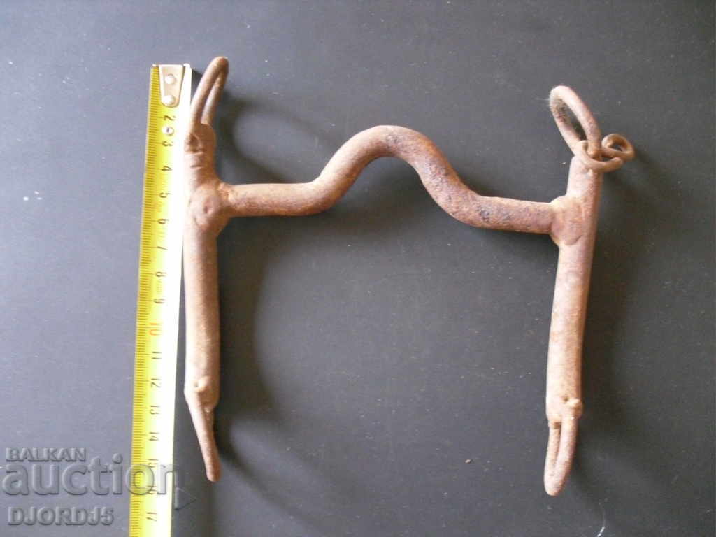 Delivery of Old bridle Delivery of Old bridle