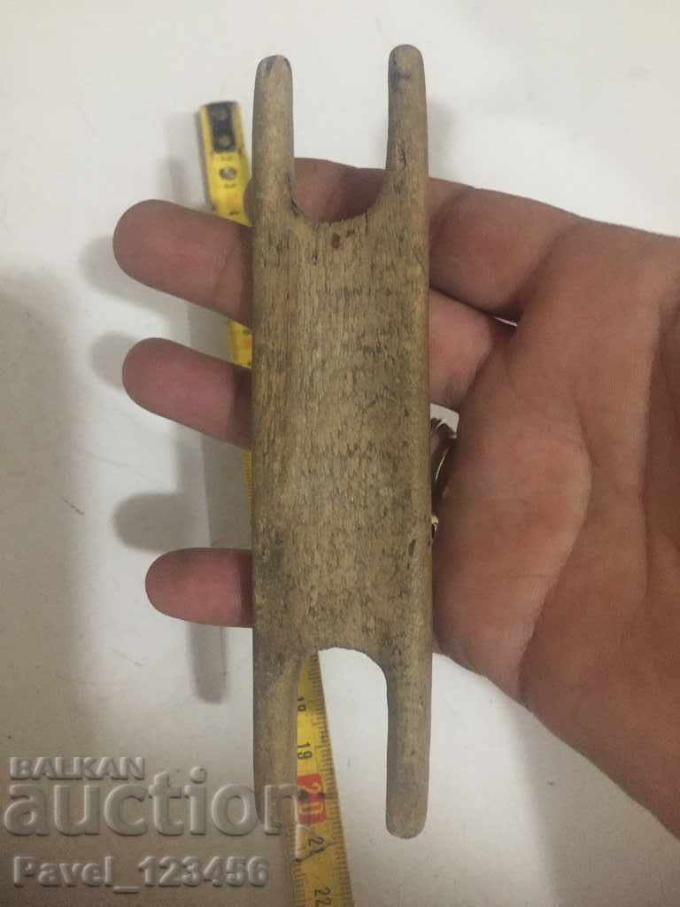 Auction something old wood Auction something old wood